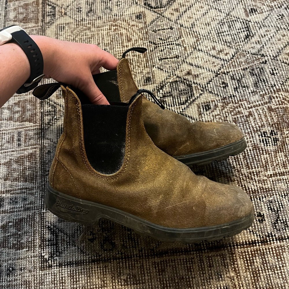 BLUNDSTONE 1609 Women’s Classic Chelsea Boots - Antique Brown